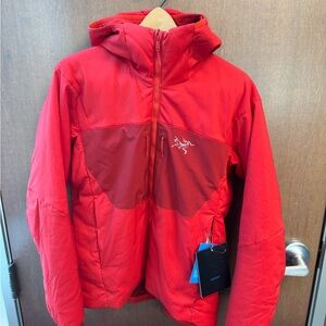 Arc'teryx Vibrant Red Puffer Jacket. Men’s M